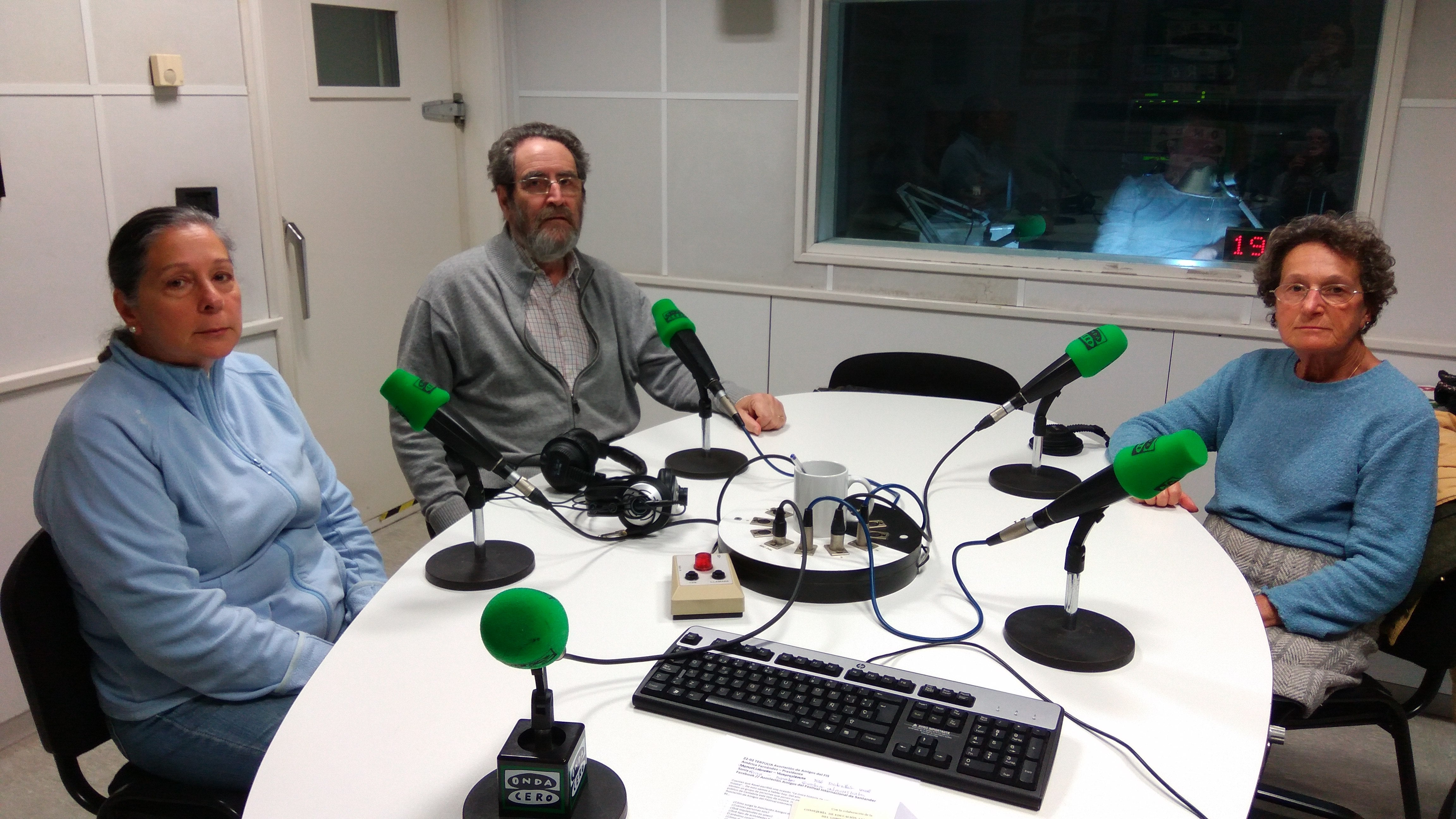 Aquí en la Onda Cantabria. Asociaciones: Amigos del FIS Aquí en la Onda Cantabria. Asociaciones: Amigos del FIS