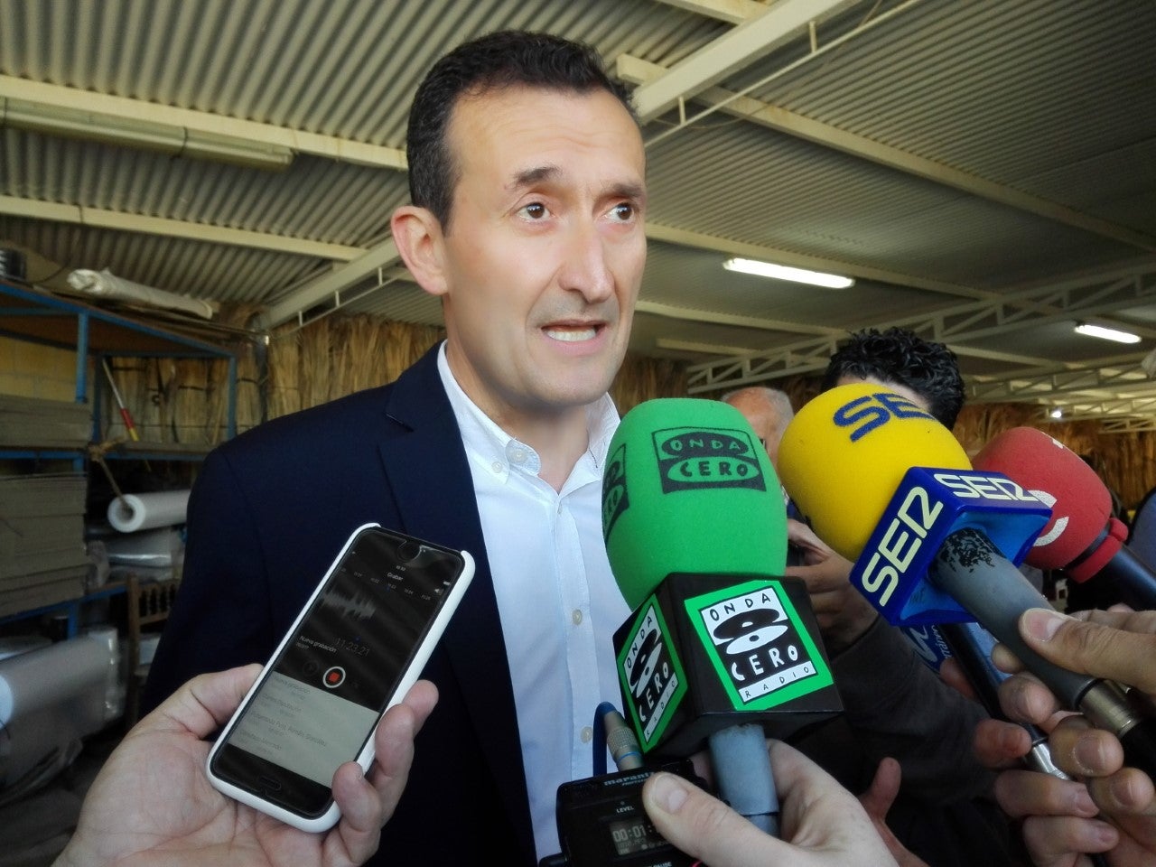 El alcalde vuelve a verse las caras con Diego García El alcalde vuelve a verse las caras con Diego García