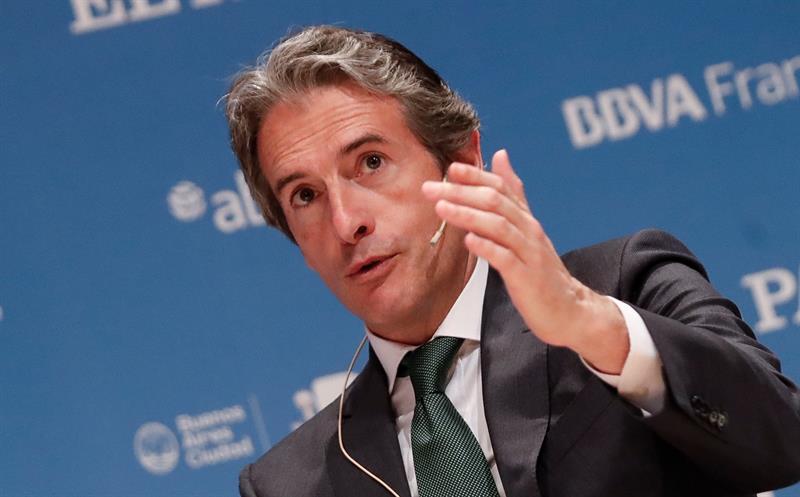 El Ministerio de Fomento acepta la propuesta del mediador del conflicto de la estiba El Ministerio de Fomento acepta la propuesta del mediador del conflicto de la estiba