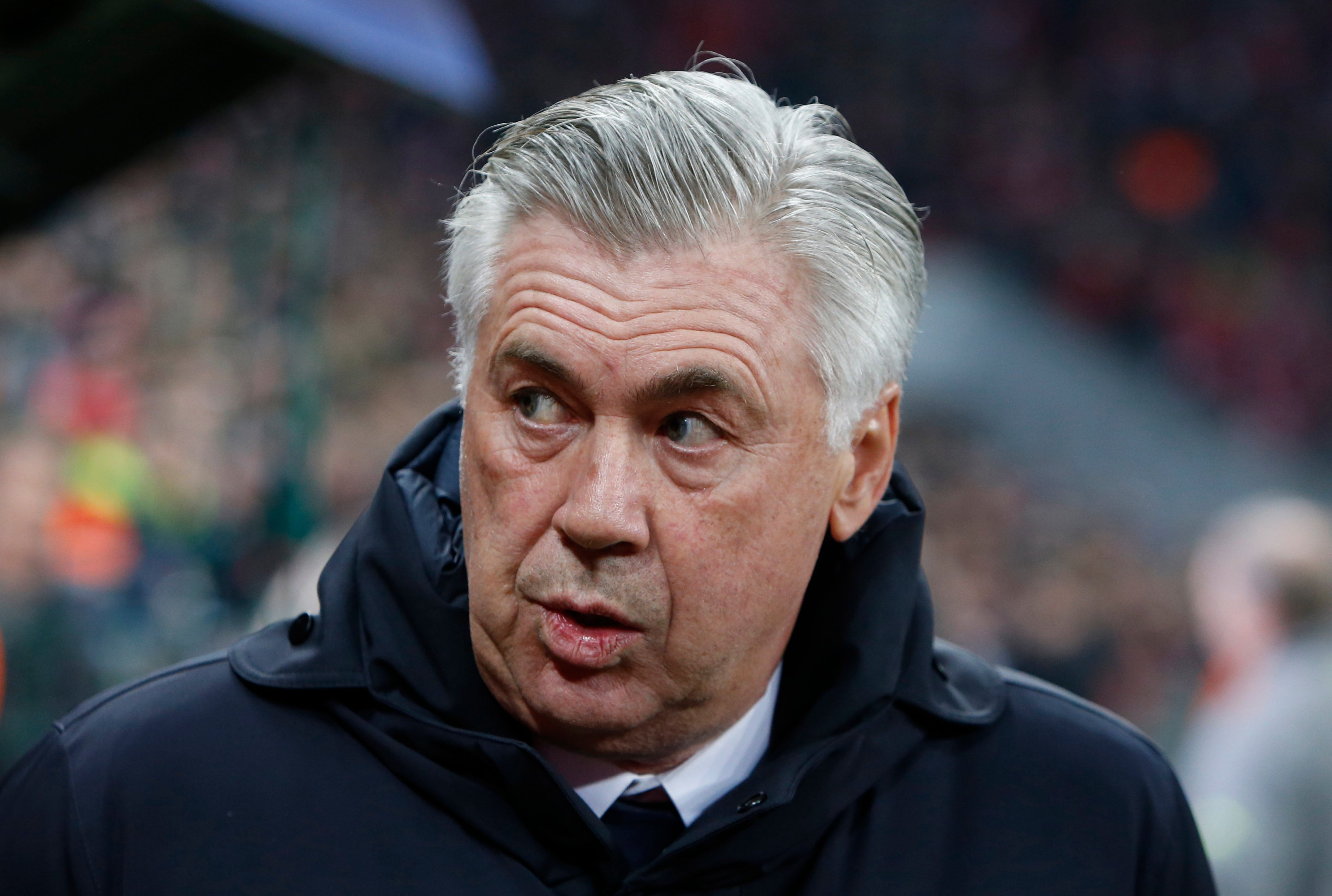 Ancelotti asegura que Neuer y Douglas Costa llegarán a tiempo para jugar ante el Real Madrid Ancelotti asegura que Neuer y Douglas Costa llegarán a tiempo para jugar ante el Real Madrid