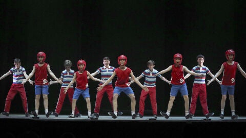 Un momento del ensayo del musical 'Billy Elliot'