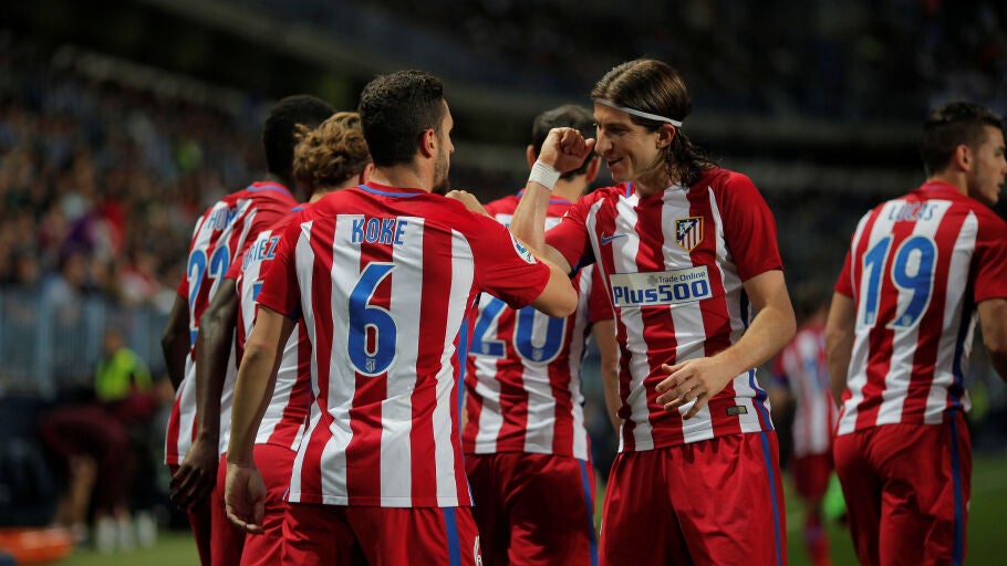 Los jugadores del Atl&eacute;tico de Madrid celebran el gol de Koke contra el M&aacute;laga