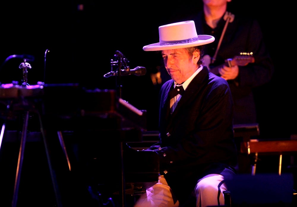 La Cultureta Gran Reserva: Todas las vidas de Bob Dylan (que se inventó a sí mismo) La Cultureta Gran Reserva: Todas las vidas de Bob Dylan (que se inventó a sí mismo)