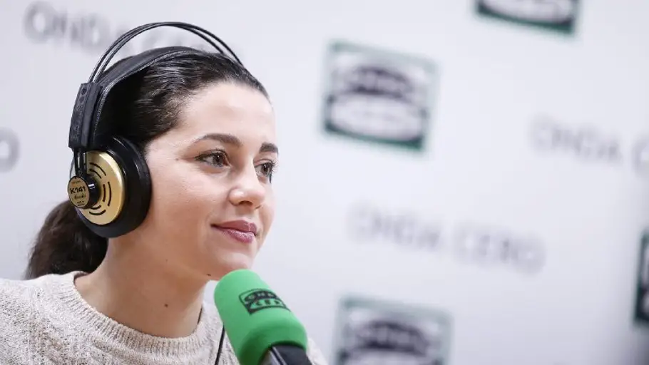 Inés Arrimadas en el estudio de Onda Cero Barcelona Inés Arrimadas en el estudio de Onda Cero Barcelona