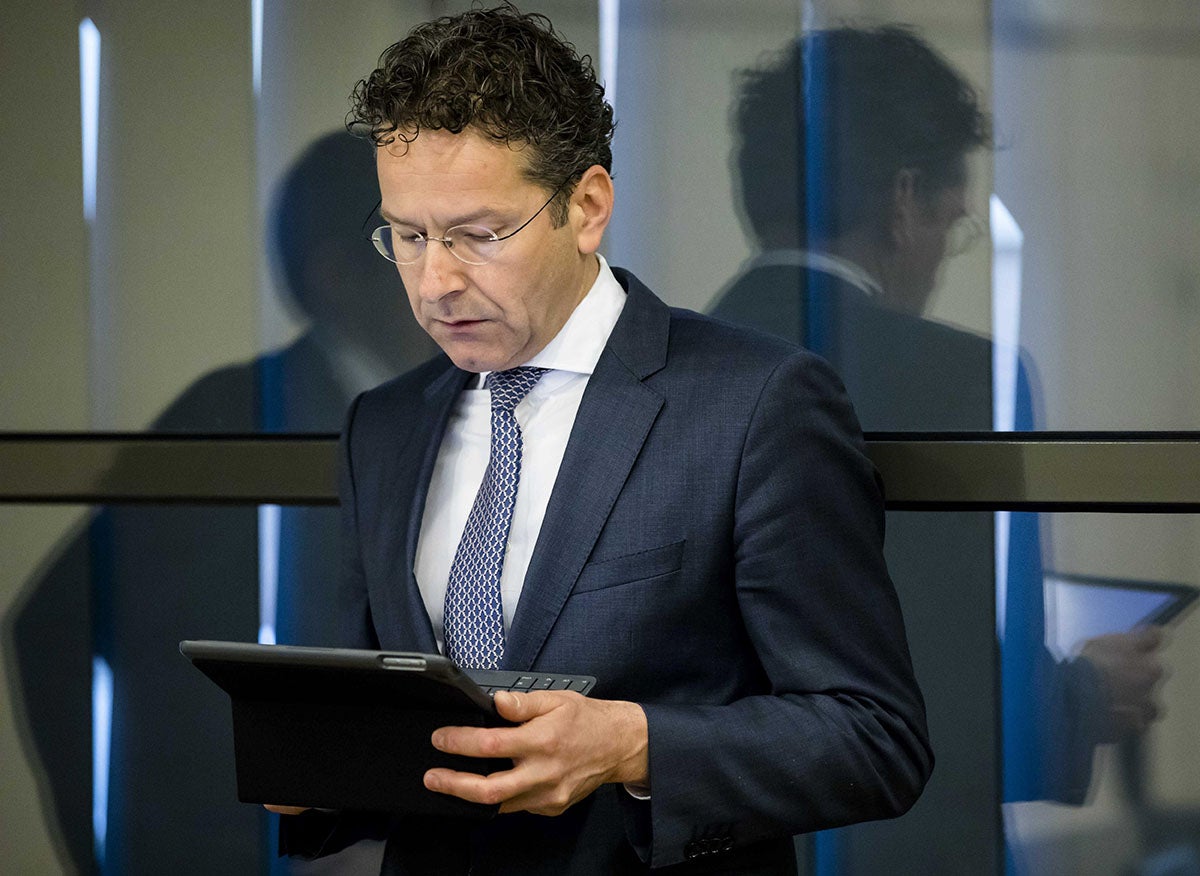 Todos los líderes de los grupos políticos del Parlamento Europeo piden la dimisión de Dijsselbloem Todos los líderes de los grupos políticos del Parlamento Europeo piden la dimisión de Dijsselbloem