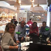 Un momento previo a la tertulia Un momento previo a la tertulia