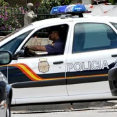 Vehículo de la Policía Nacional Vehículo de la Policía Nacional