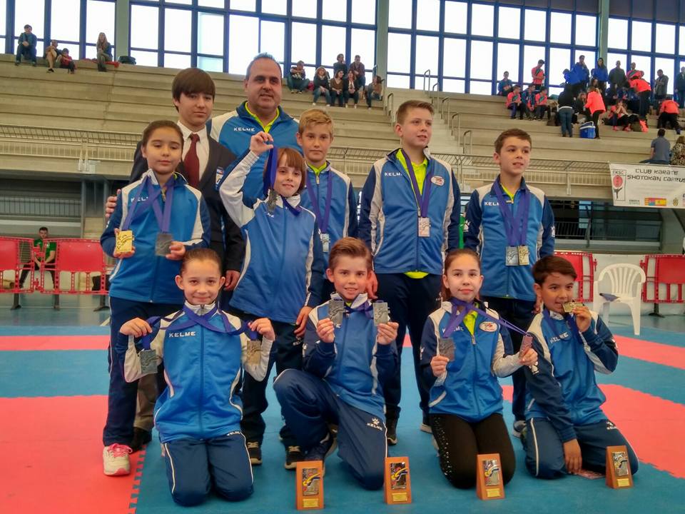 El Chazarra suma cuatro podiums en el Autonómico de clubes El Chazarra suma cuatro podiums en el Autonómico de clubes