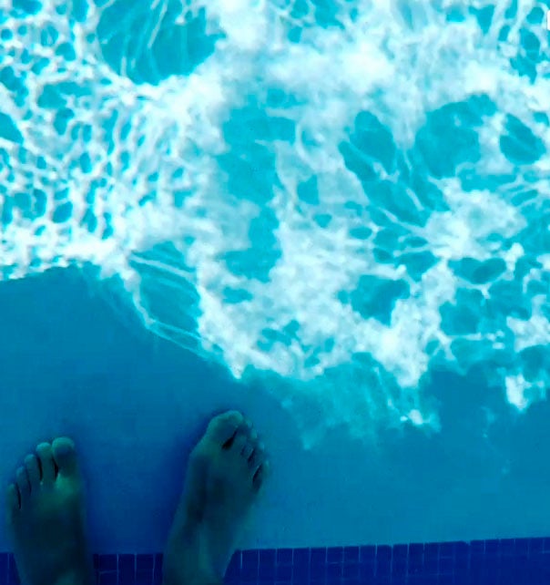 Denuncian pérdida de más de un millón de litros/día de agua en la piscina de Almendralejo Denuncian pérdida de más de un millón de litros/día de agua en la piscina de Almendralejo