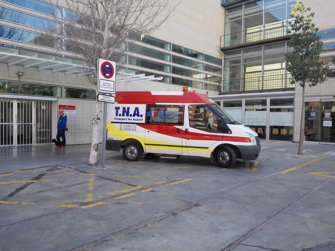 AVACU reclama mayor planificación a Sanidad para no cerrar los Centros de Salud en verano AVACU reclama mayor planificación a Sanidad para no cerrar los Centros de Salud en verano