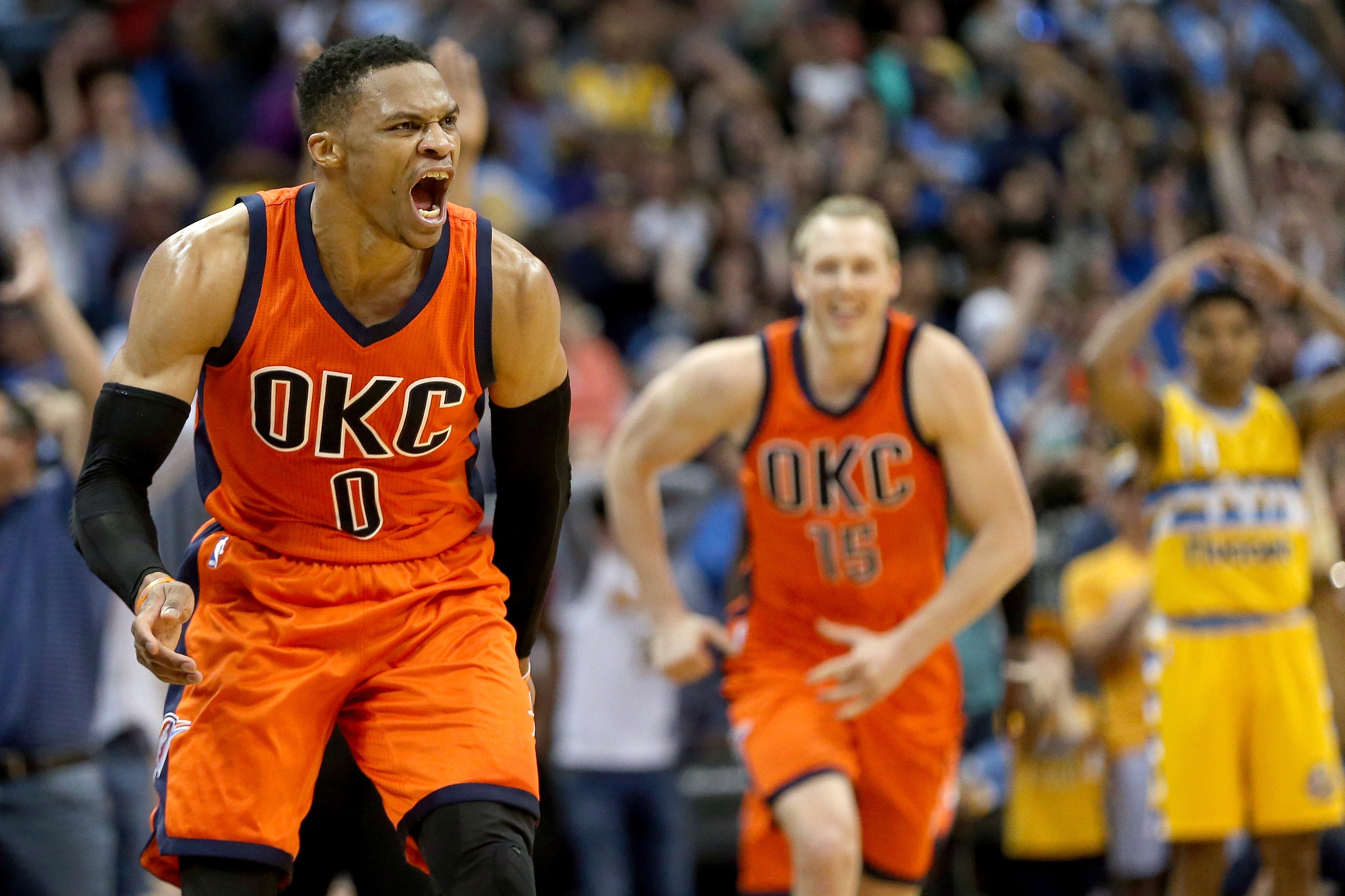 Russell Westbrook logra su 42º triple-doble de la temporada y supera la marca de Óscar Robertson Russell Westbrook logra su 42º triple-doble de la temporada y supera la marca de Óscar Robertson