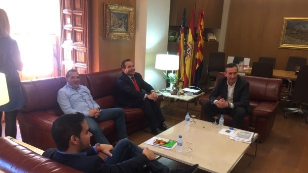 contactos en elche