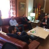 David Caballero, Jesús Pareja, Manuel illueca y Carlos González, reunidos en el Ayuntamiento de Elche.