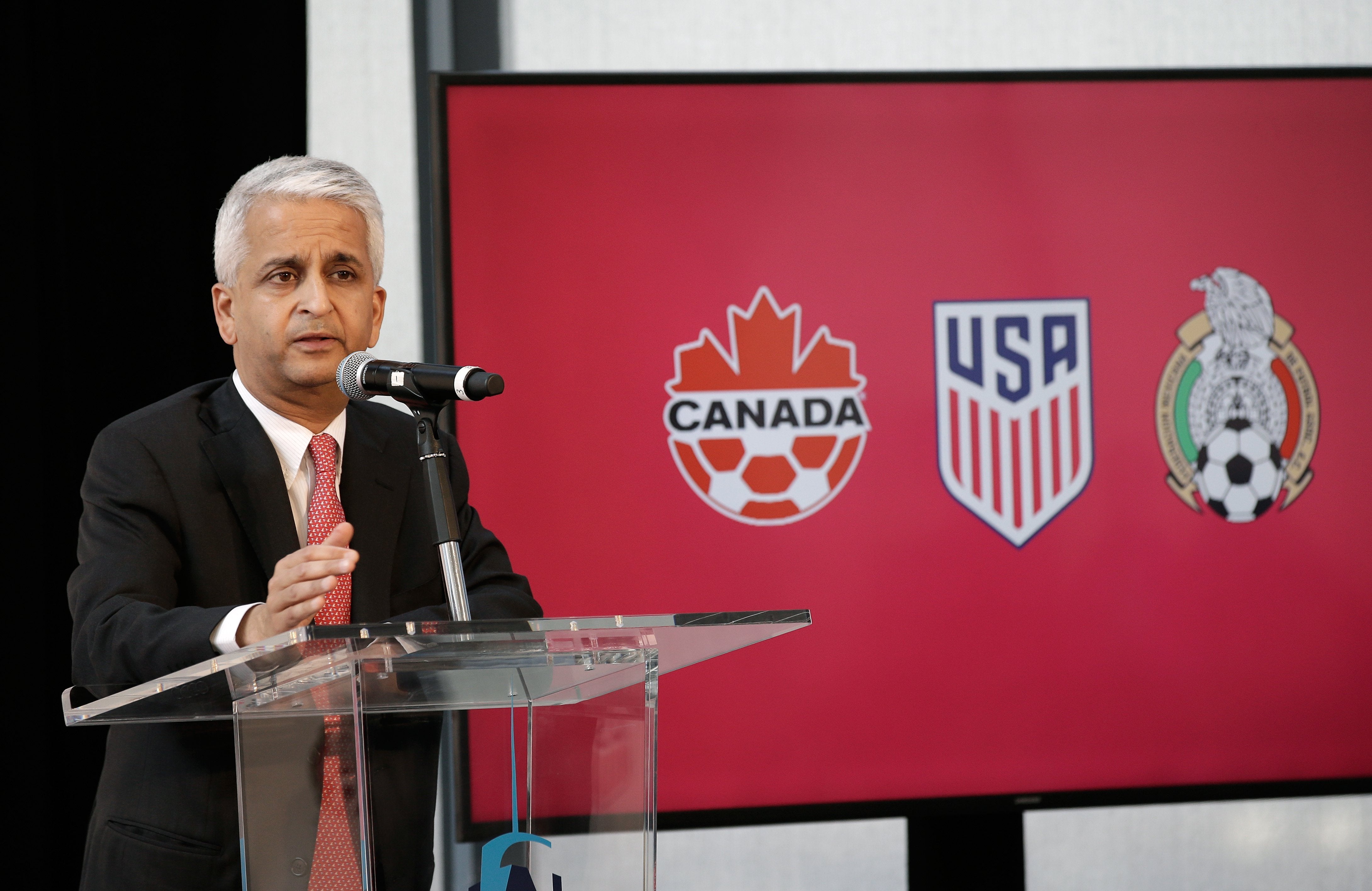 Estados Unidos, México y Canadá presentan su candidatura conjunta para albergar el Mundial 2026 Estados Unidos, México y Canadá presentan su candidatura conjunta para albergar el Mundial 2026