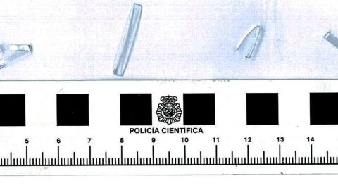 Pl&aacute;sticos con los que los detenidos marcaban las viviendas para despu&eacute;s robar en ellas