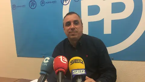 Vicente Granero este lunes en el Ayuntamiento de Elche. Política