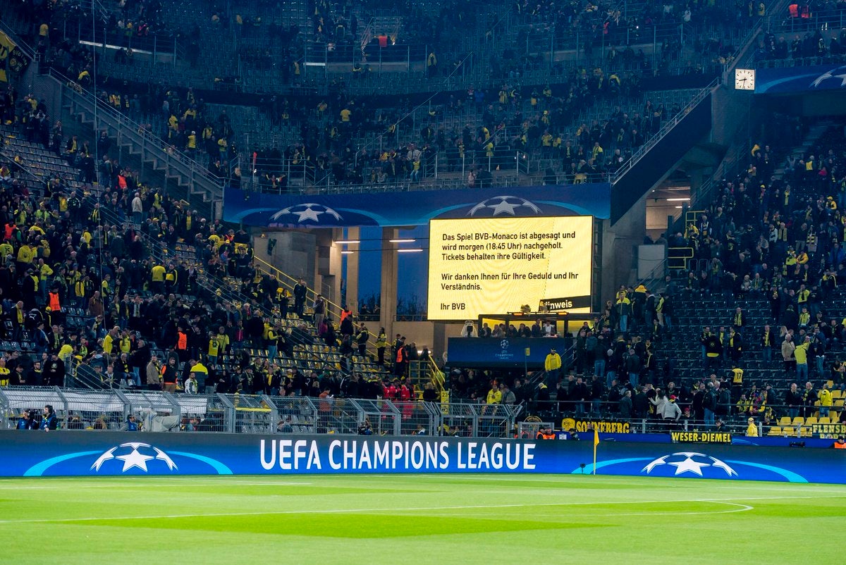 Solidaridad entre aficiones: los hinchas del Dortmund ofrecen alojamiento a los del Mónaco con el hashtag #bedforawayfans Solidaridad entre aficiones: los hinchas del Dortmund ofrecen alojamiento a los del Mónaco con el hashtag #bedforawayfans