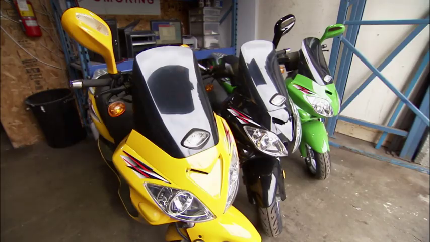 Rubén Amón indulta a los conductores de Scooter: "Nos falta glamour, personalidad, rituales, indumentaria y uniforme" Rubén Amón indulta a los conductores de Scooter: "Nos falta glamour, personalidad, rituales, indumentaria y uniforme"