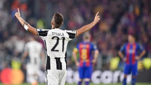 Dybala celebrando uno de sus goles