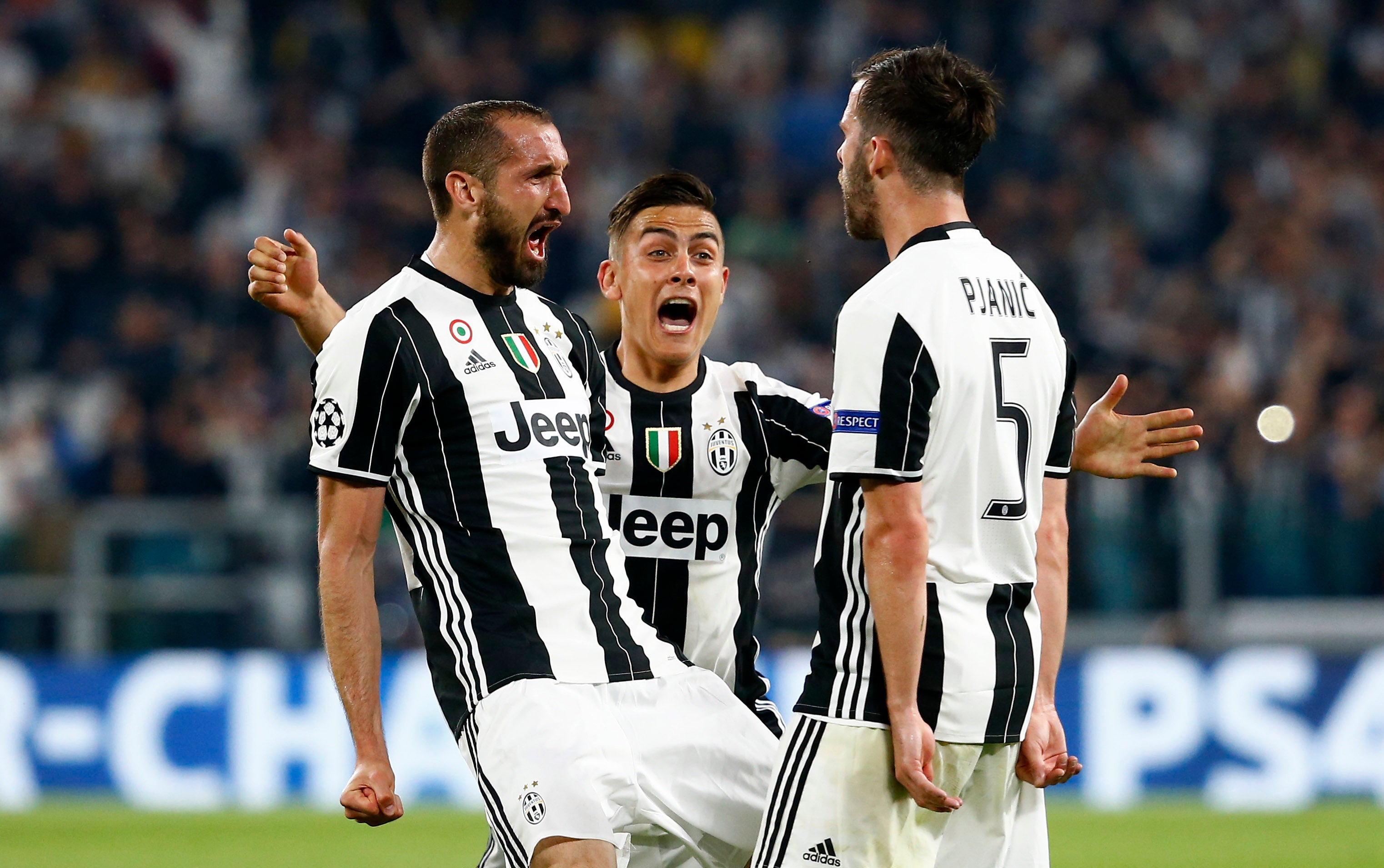 El Barcelona pierde ante la Juve y se complica el pase a semifinales El Barcelona pierde ante la Juve y se complica el pase a semifinales