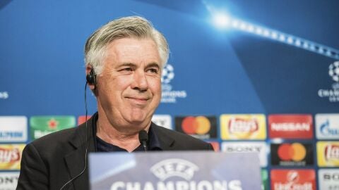 Carlo Ancelotti durante la rueda de prensa