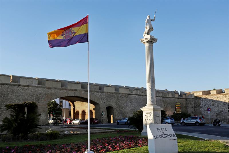 Armhex reivindica en el 14 de abril, la II República como uno de los "acontecimientos más relevantes" Armhex reivindica en el 14 de abril, la II República como uno de los "acontecimientos más relevantes"