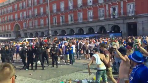 Hinchas del Leicester en Plaza MAyor