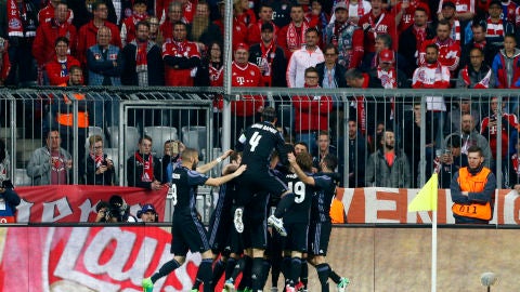 El Real Madrid celebra un gol al Bayern
