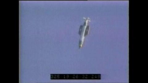 Frame 40.129507 de: EEUU lanza sobre Afganist&aacute;n la bomba no nuclear m&aacute;s potente de su arsenal