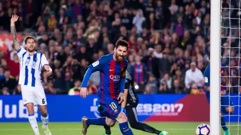 Leo Messi celebra un gol ante la Real Sociedad Leo Messi celebra un gol ante la Real Sociedad