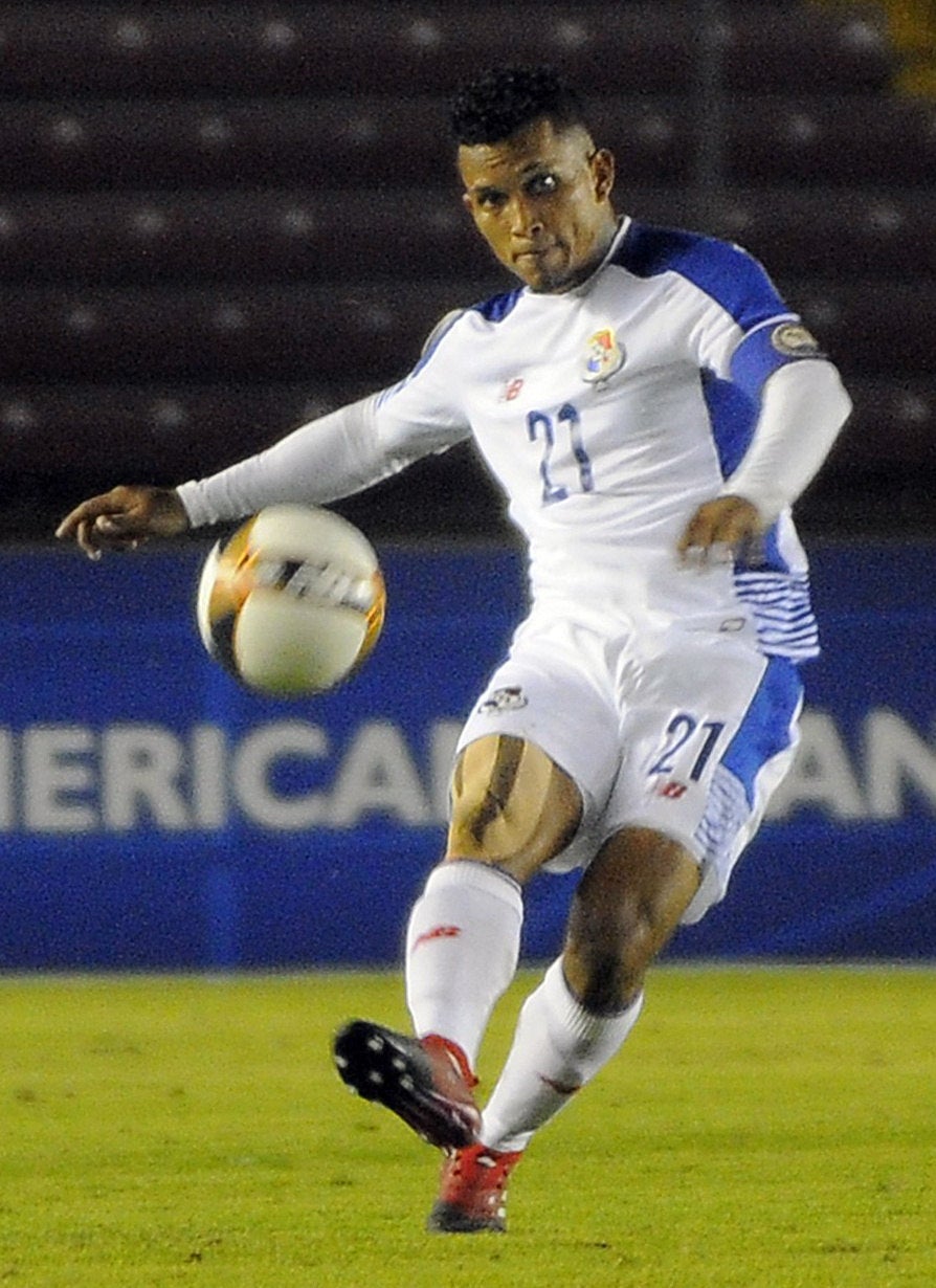 Asesinan a tiros al futbolista panameño Amílcar Henríquez en la ciudad de Colón Asesinan a tiros al futbolista panameño Amílcar Henríquez en la ciudad de Colón