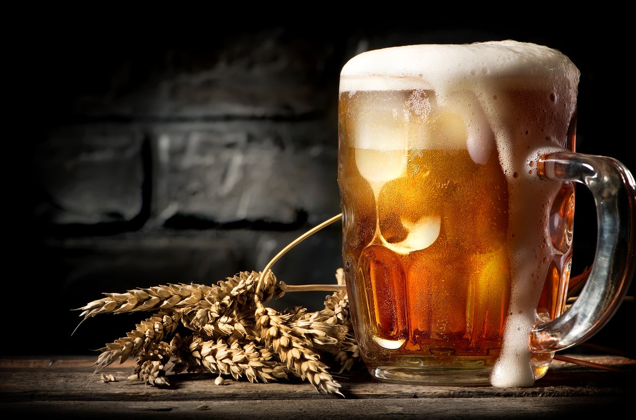 La primera cerveza artesana sin alcohol y la moda 'floral' en la cocina episode artwork