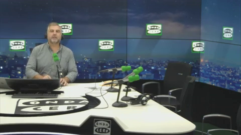Monólogo de Alsina: "Media Turquía en contra de la reforma que convierte a Erdogan en presidente total" Monólogo de Alsina: "Media Turquía en contra de la reforma que convierte a Erdogan en presidente total"