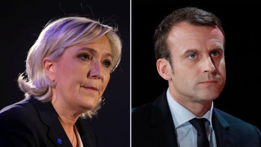 Emmanuel Macron y Marine Le Pen se jugarán la Presidencia en una segunda vuelta histórica Emmanuel Macron y Marine Le Pen se jugarán la Presidencia en una segunda vuelta histórica