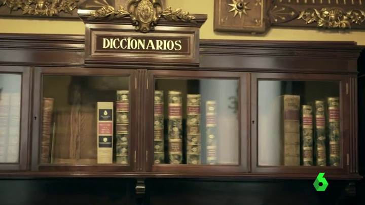 La RAE pospone una semana la votación sobre su nuevo director La RAE pospone una semana la votación sobre su nuevo director