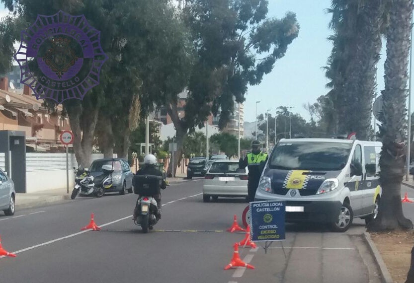 La Policía Local de Castellón finaliza una campaña de control de velocidad con cerca de 1300 vehículos controlados. La Policía Local de Castellón finaliza una campaña de control de velocidad con cerca de 1300 vehículos controlados.