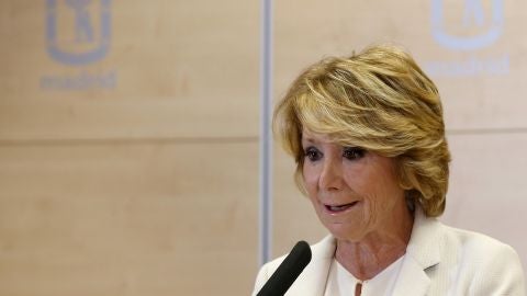 Esperanza Aguirre anunciando su dimisi&oacute;n (Archivo)