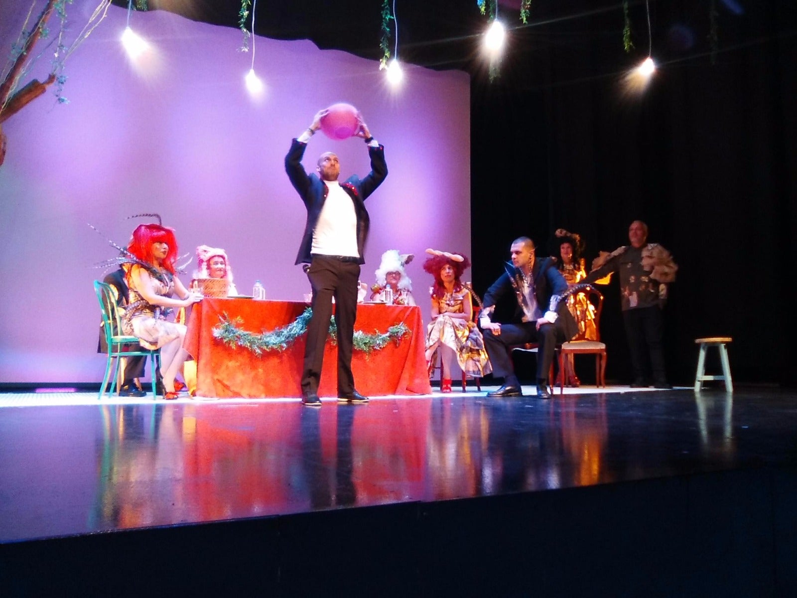 "Entremeses" una obra integrada por actores del Grupo de Teatro de la ONCE "Entremeses" una obra integrada por actores del Grupo de Teatro de la ONCE