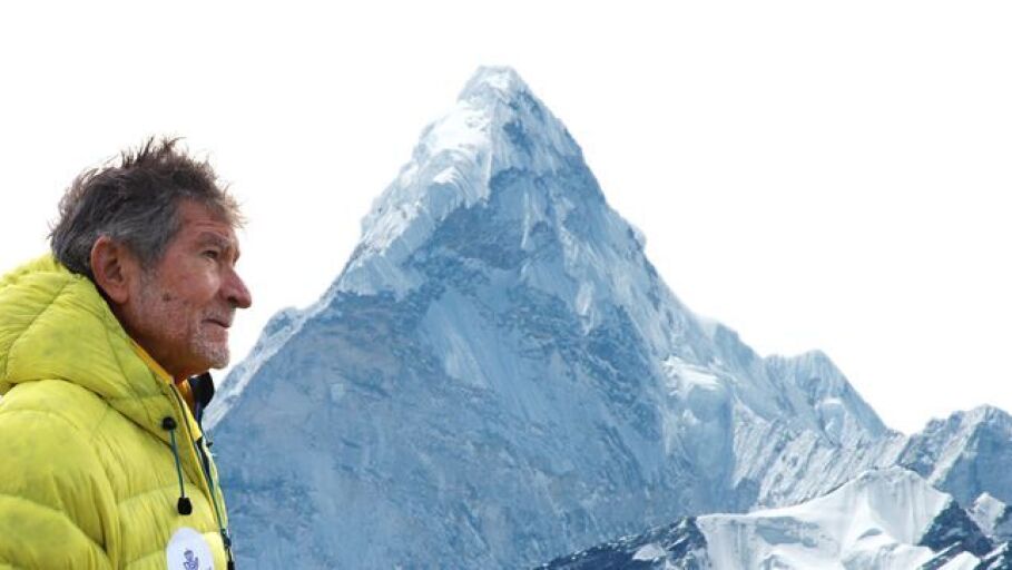 El alpinista espa&ntilde;ol, Carlos Soria.