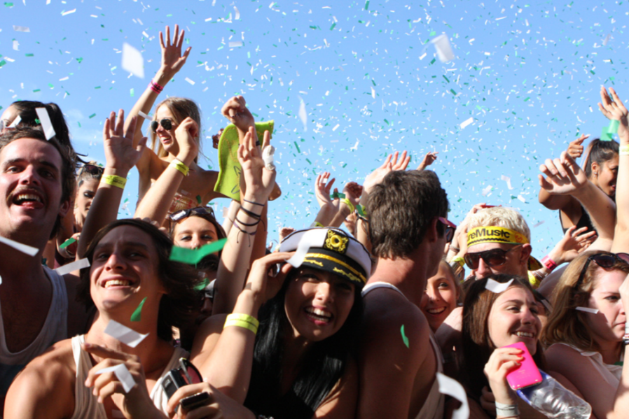 El consumo excesivo de alcohol y drogas en festivales podría influir en la aparición de adicciones, según un experto El consumo excesivo de alcohol y drogas en festivales podría influir en la aparición de adicciones, según un experto