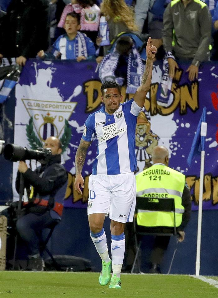 Leganés 3-0 Las Palmas. Los pepineros derrotan a Las Palmas y confirman el descenso de Osasuna Leganés 3-0 Las Palmas. Los pepineros derrotan a Las Palmas y confirman el descenso de Osasuna