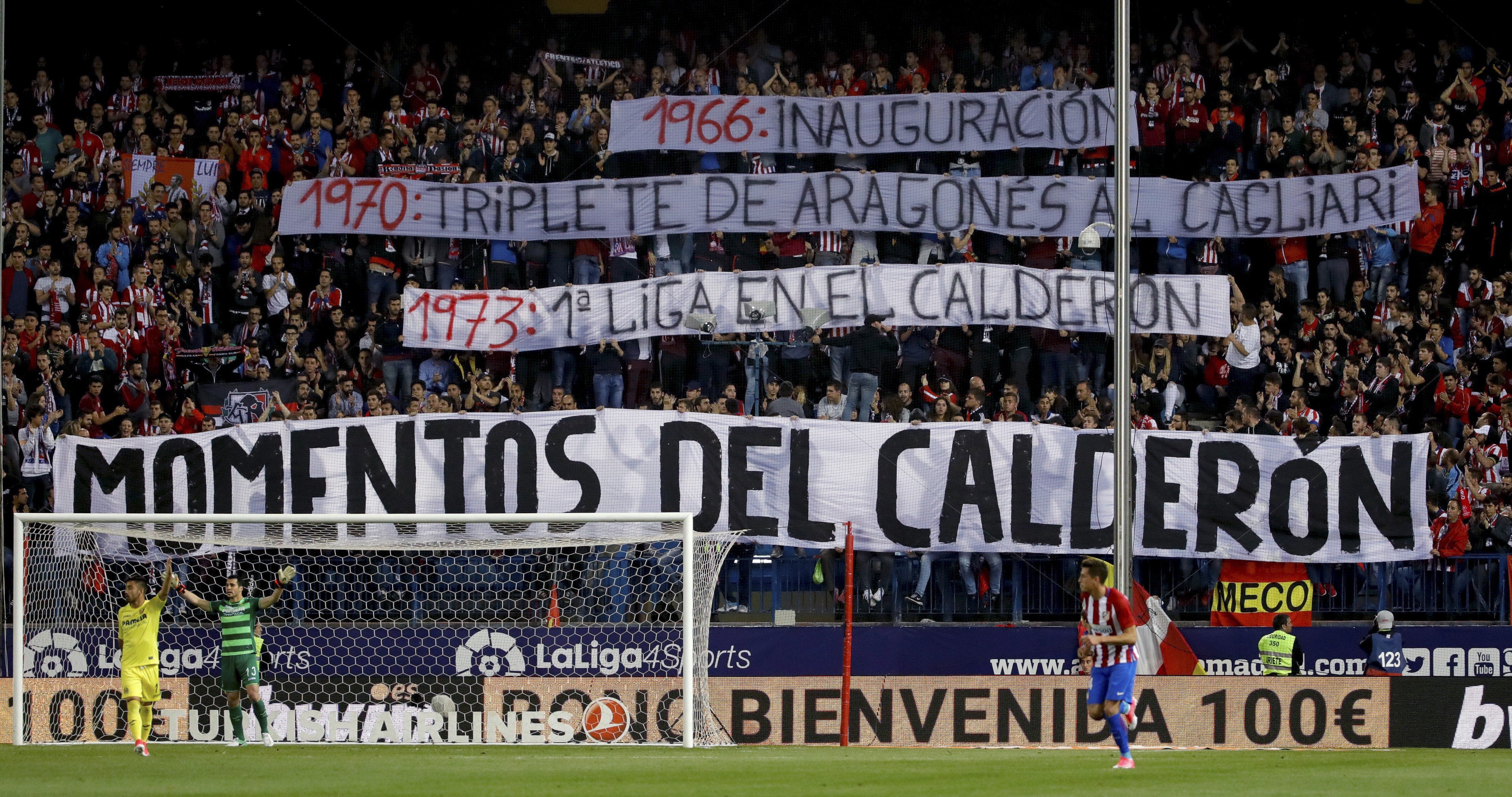 La afición del Atlético recordó momentos clave de la historia del Calderón durante el partido contra el Villarreal La afición del Atlético recordó momentos clave de la historia del Calderón durante el partido contra el Villarreal