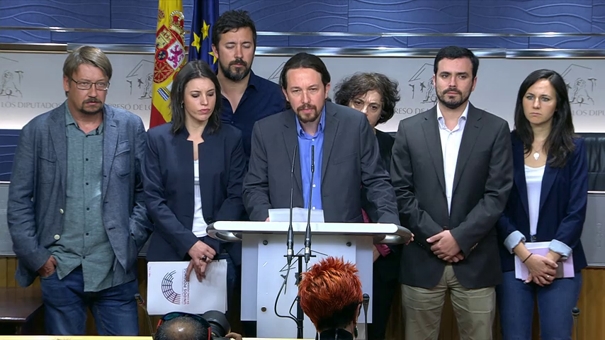 Personas físicas: Pablo Iglesias 'se viene arriba' con una moción de censura Personas físicas: Pablo Iglesias 'se viene arriba' con una moción de censura