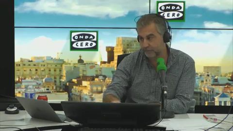 Frame 211.242083 de: Mon&oacute;logo de Alsina: "La 'loci&oacute;n' de censura de Podemos es un d&eacute;j&agrave; vu que no busca derribar a Rajoy"