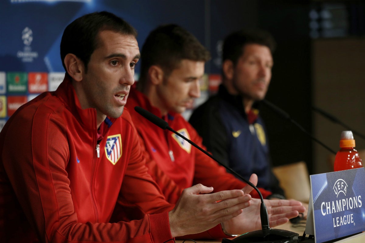 Godín: "Isco y Asensio serían titulares en cualquier otro equipo" Godín: "Isco y Asensio serían titulares en cualquier otro equipo"