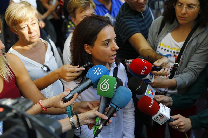 El PSOE anuncia una reunión con Ciudadanos para buscar una "alternativa de Gobierno" en la Comunidad de Madrid El PSOE anuncia una reunión con Ciudadanos para buscar una "alternativa de Gobierno" en la Comunidad de Madrid