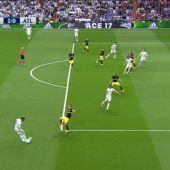 Fuera de juego de Cristiano en el centro previo al del gol