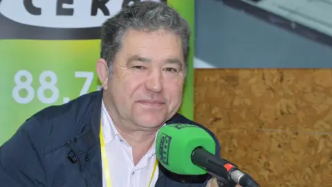 Miguel Anxo Fernández Lores - alcalde de Pontevedra El regidor visita los estudios de Onda Cero Cordoba