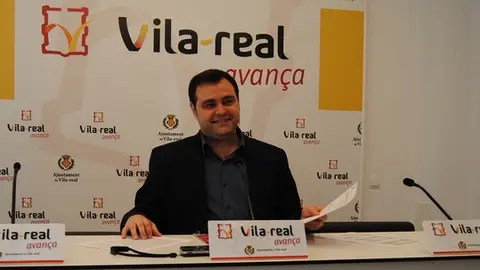 El regidor de Joventut, Xavi Ochando ha donat a conéixer els beneficis del conveni entre Joventut i el servef per a la pràctica formativa dels jóvens. Joventut i el Servef han firmat un conveni, amb el programa de Certificats de Professionalitat, per a permetre l'accés a les pràctiques de jóvens en formació professional.