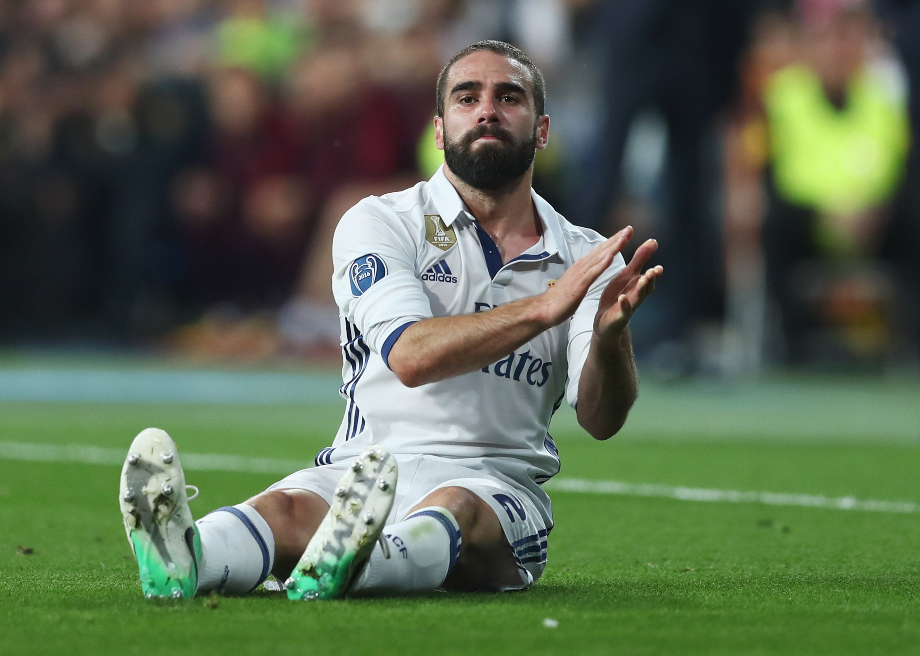 Carvajal se perderá la ida de octavos de la Champions Carvajal se perderá la ida de octavos de la Champions